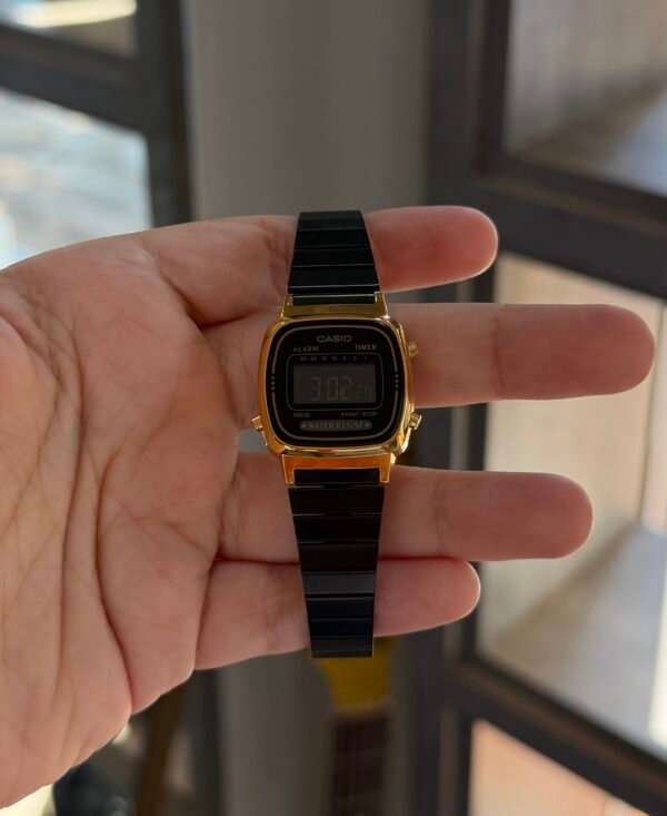 CYUC8319 CASIO LA670WEGB